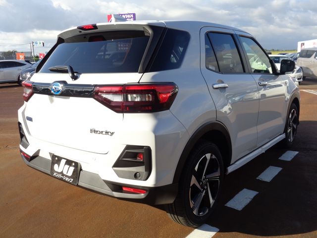 DAIHATSHU ROCKY 2025